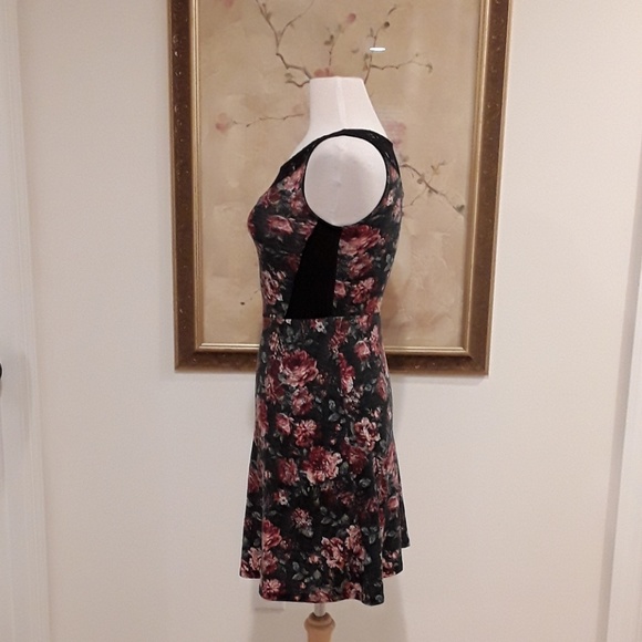 Xhilaration Floral Lace Rose Print Fit and Flare Dress - Picture 4 of 6